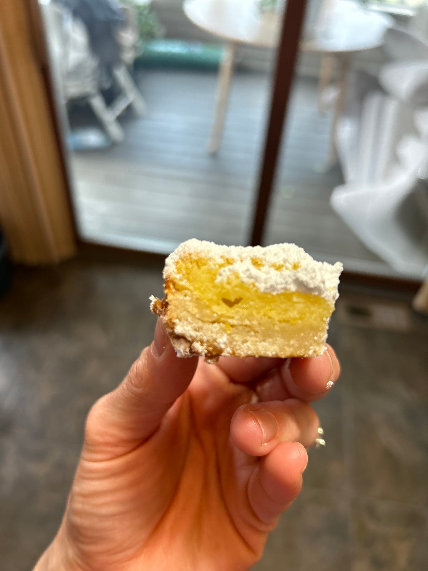 Delicadas de limón (lemon bites) Slab