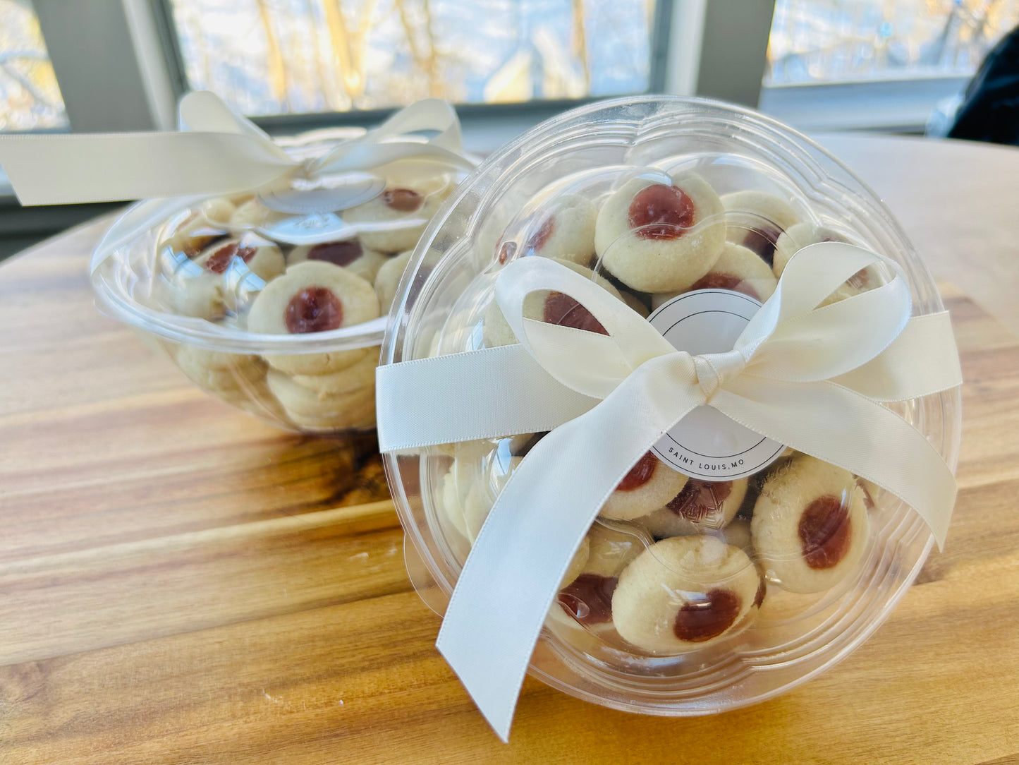 Mantecaditos (Puertorican thumbprint cookies) 45 pieces Tub